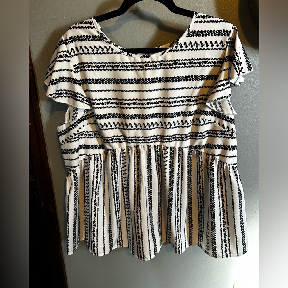 SHEIN blouse